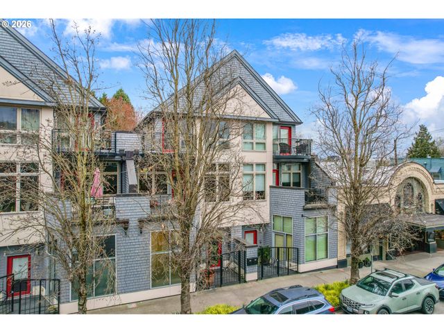 2419 Nw THURMAN St, Portland, OR 97210