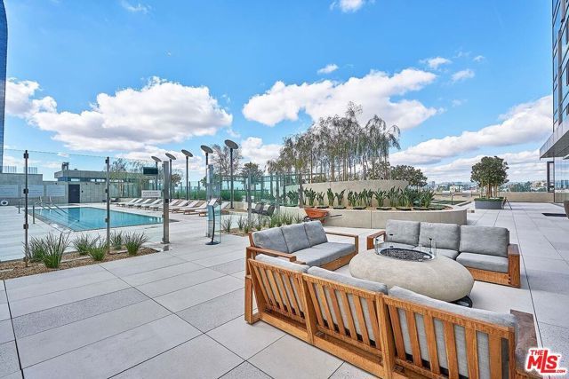 889 Francisco Street 1001, Los Angeles, CA 90017