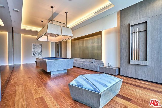 889 Francisco Street 1001, Los Angeles, CA 90017