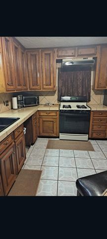 24211 Oak Run, Magnolia, TX 77355