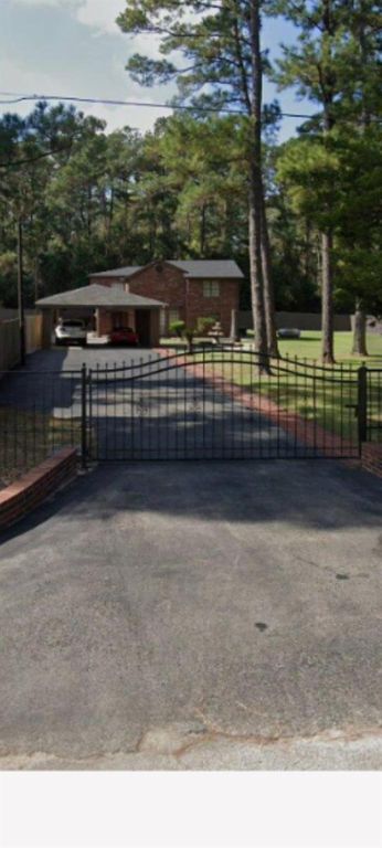 24211 Oak Run, Magnolia, TX 77355