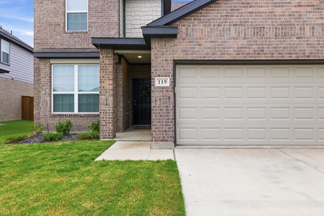 119 Lost Oak Drive, Cleburne, TX 76031