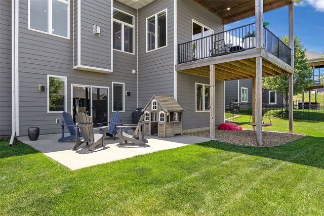4134 Barbaro Ave, Iowa City, IA 52240