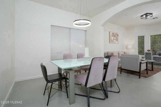 6851 W Kern Drive, Tucson, AZ 85743