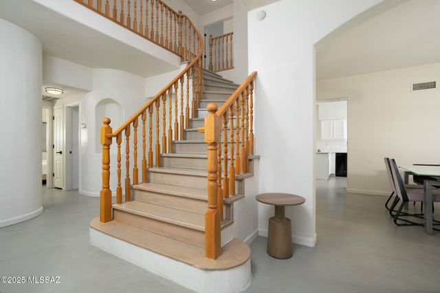 6851 W Kern Drive, Tucson, AZ 85743