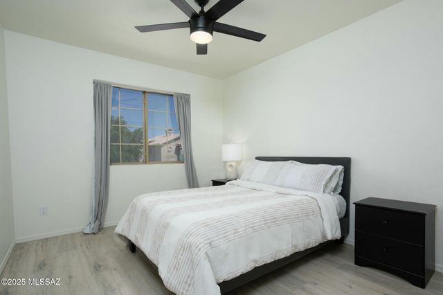6851 W Kern Drive, Tucson, AZ 85743