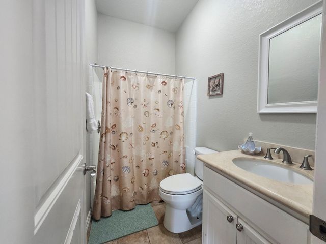 119 Velasco Shores Shore, Surfside Beach, TX 77541