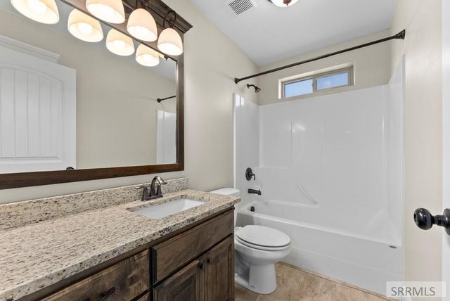 303 S Park Avenue, Firth, ID 83236