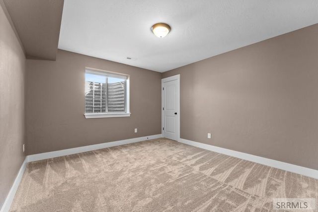 303 S Park Avenue, Firth, ID 83236