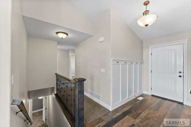 303 S Park Avenue, Firth, ID 83236