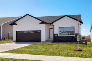 5526 167th Street, Urbandale, IA 50111