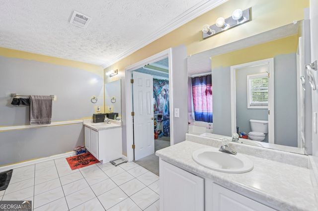 8199 Mckenzie Place, Lithonia, GA 30058