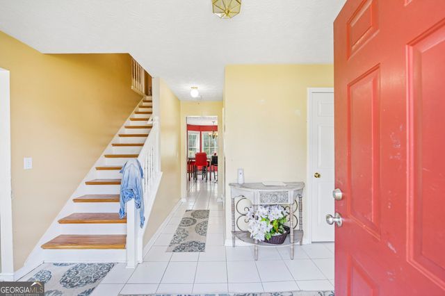 8199 Mckenzie Place, Lithonia, GA 30058
