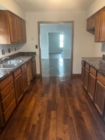 32 Pvt. Dr. 702, County Rd. 1, South Point, OH 45680