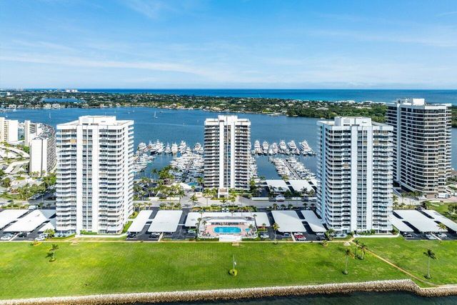 108 Lakeshore Drive 38-ph, North Palm Beach, FL 33408