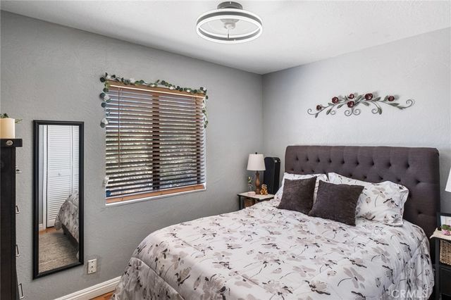565 Juniper, Pinon Hills, CA 92372