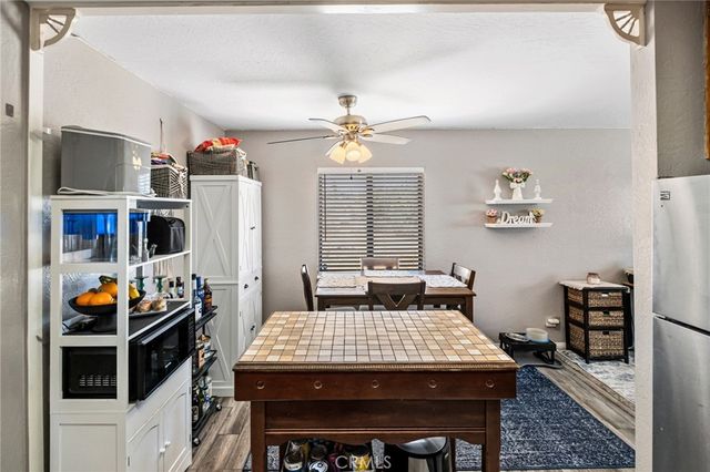 565 Juniper, Pinon Hills, CA 92372