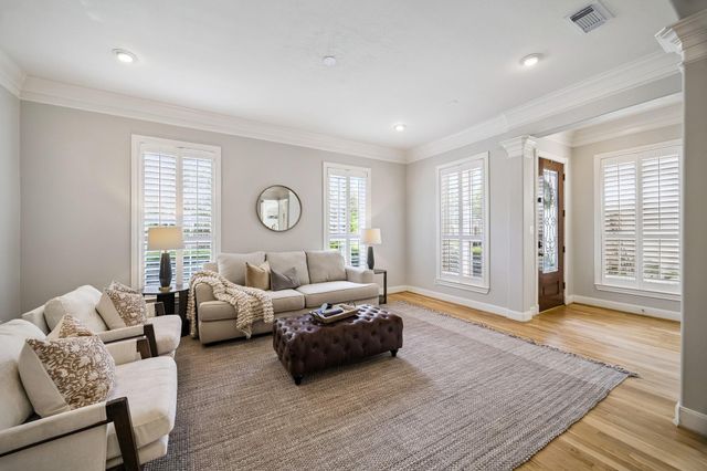 523 Archwood Trail, Houston, TX 77007