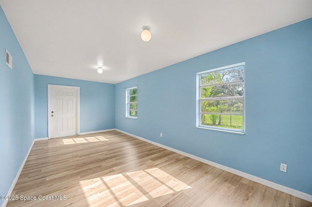 3527 Old Dixie Highway, Mims, FL 32754