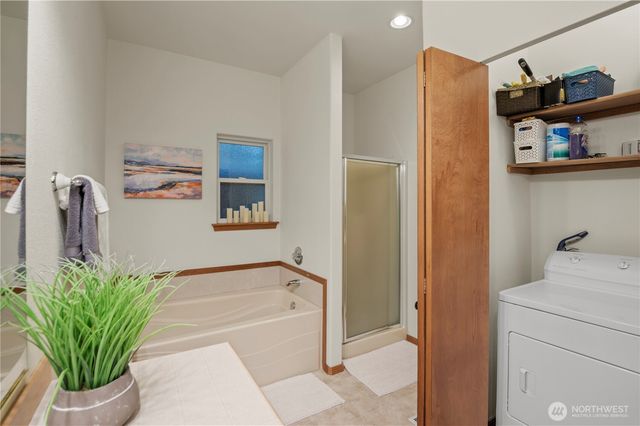 720 N Potlatch Drive N, Hoodsport, WA 98548