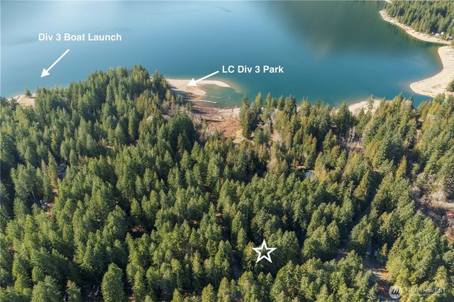 720 N Potlatch Drive N, Hoodsport, WA 98548