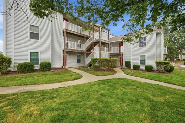 2128 Retreat CT, Virginia Beach, VA 23454