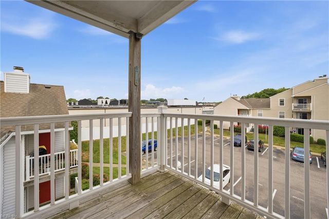 2128 Retreat CT, Virginia Beach, VA 23454
