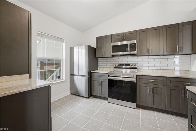 2128 Retreat CT, Virginia Beach, VA 23454