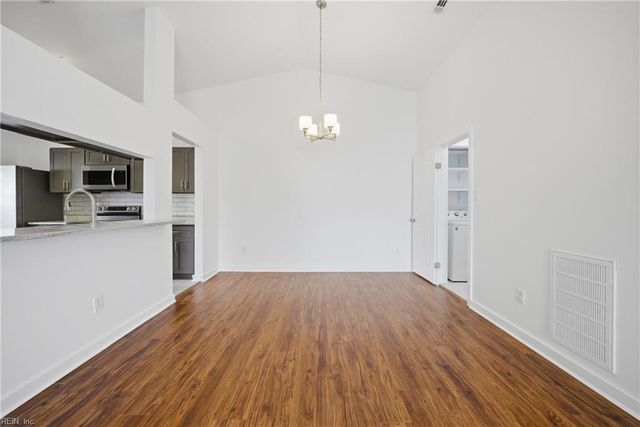 2128 Retreat CT, Virginia Beach, VA 23454