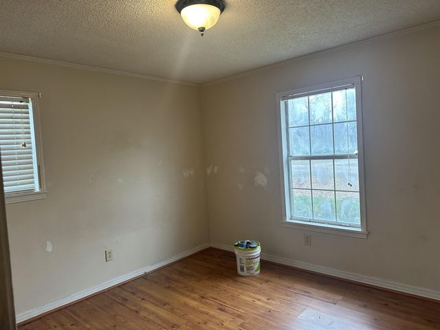 100 UNION CAMP DR, Savannah, TN 38372