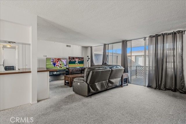 6979 Palm Court 234J, Riverside, CA 92506