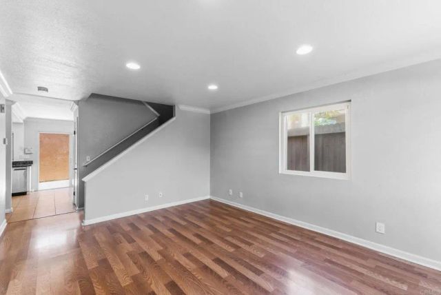 1423 N Broadway E, Escondido, CA 92026