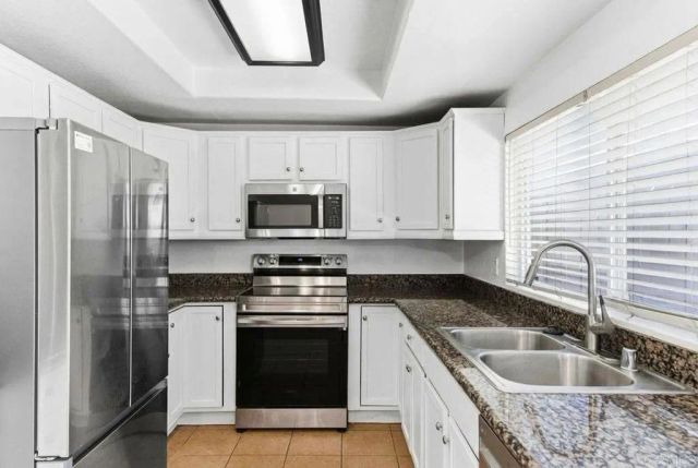 1423 N Broadway E, Escondido, CA 92026