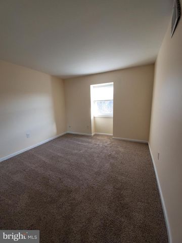 1124 KAYE CT, Burlington Township, NJ 08016