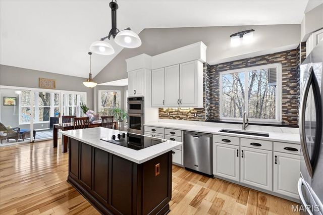 336 Wild Horse Canyon Drive, Wildwood, MO 63005