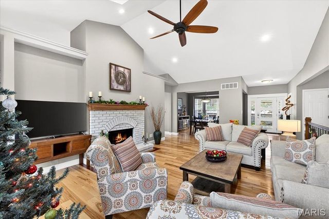 336 Wild Horse Canyon Drive, Wildwood, MO 63005