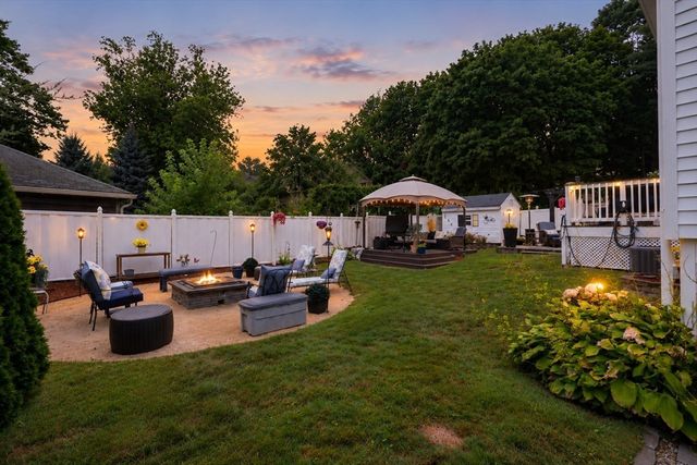 6 Haskell Pl, Peabody, MA 01960