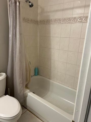806 NW 1ST Street, Boynton Beach, FL 33435