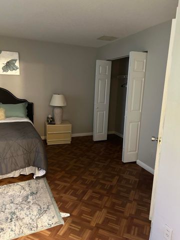 806 NW 1ST Street, Boynton Beach, FL 33435