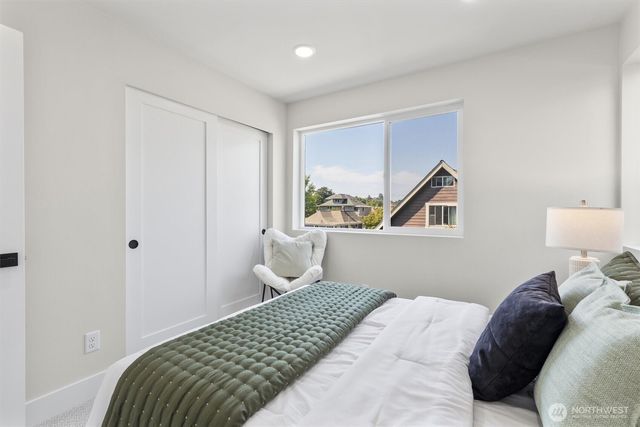 1415 Martin Luther King Jr Way, Seattle, WA 98122