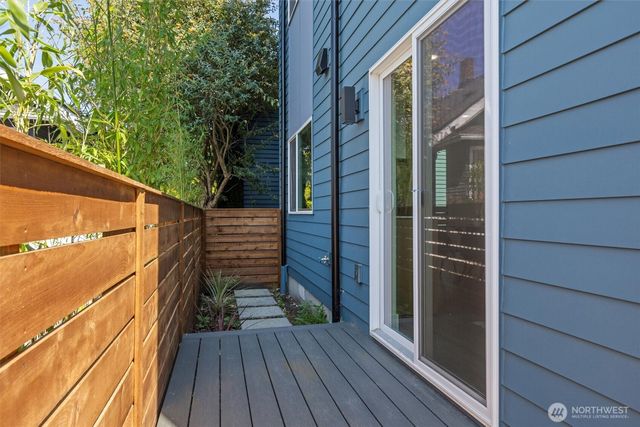 1415 Martin Luther King Jr Way, Seattle, WA 98122