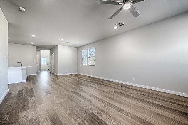 806 Pine Beach, Princeton, TX 75071