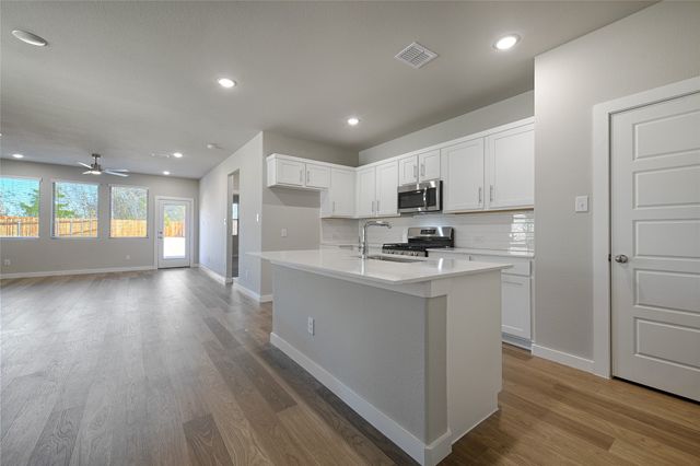 806 Pine Beach, Princeton, TX 75071