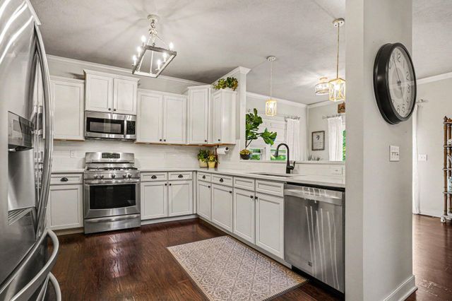 7082 S 10th Street, Texas Twp, MI 49009