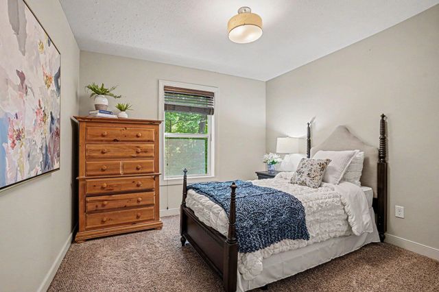 7082 S 10th Street, Texas Twp, MI 49009