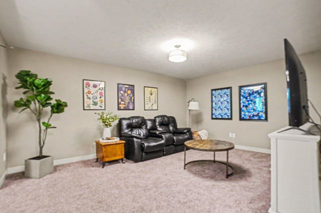 7082 S 10th Street, Texas Twp, MI 49009