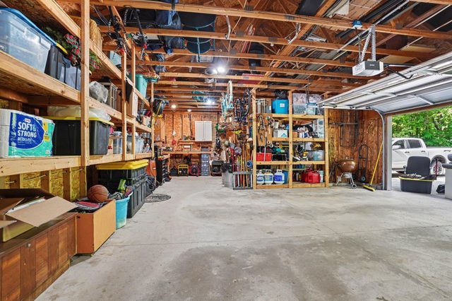 7082 S 10th Street, Texas Twp, MI 49009