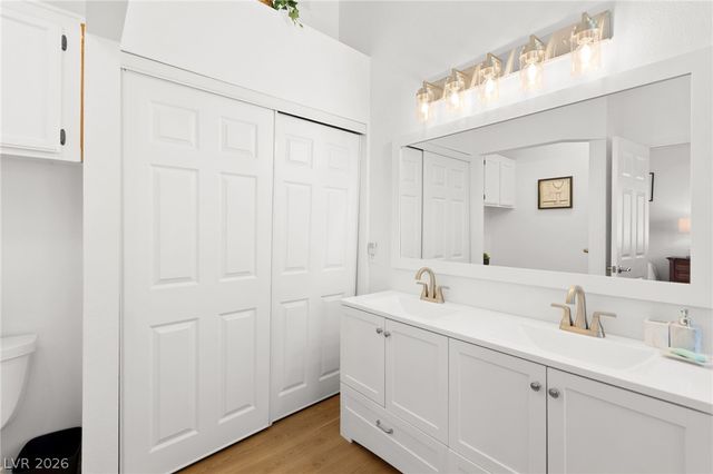 305 Redondo Street, Henderson, NV 89014