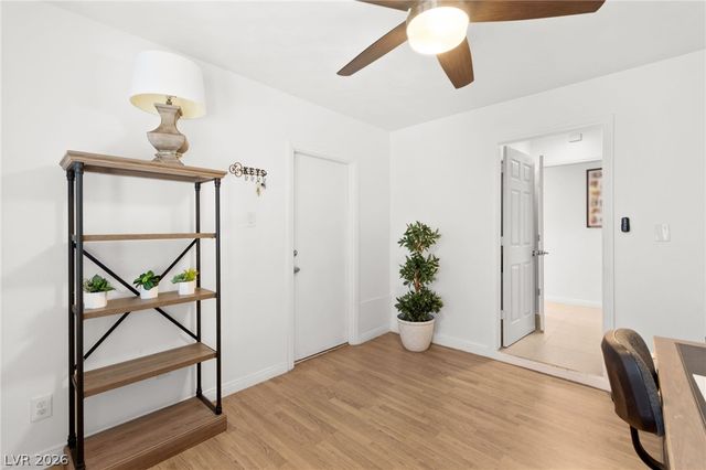 305 Redondo Street, Henderson, NV 89014