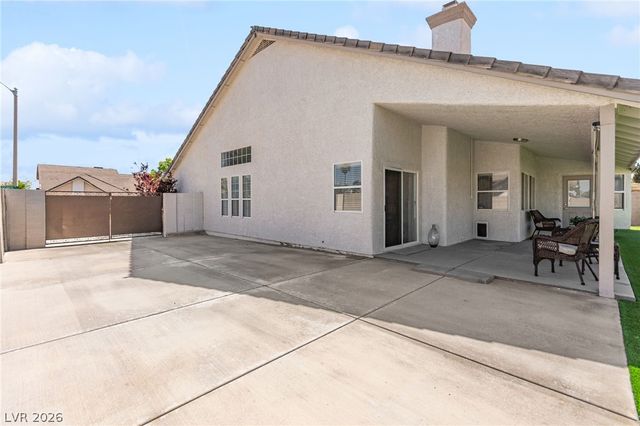305 Redondo Street, Henderson, NV 89014